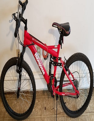 Mongoose Stand off 24 Boys Mountain Bike - USED - Local Pick- Up